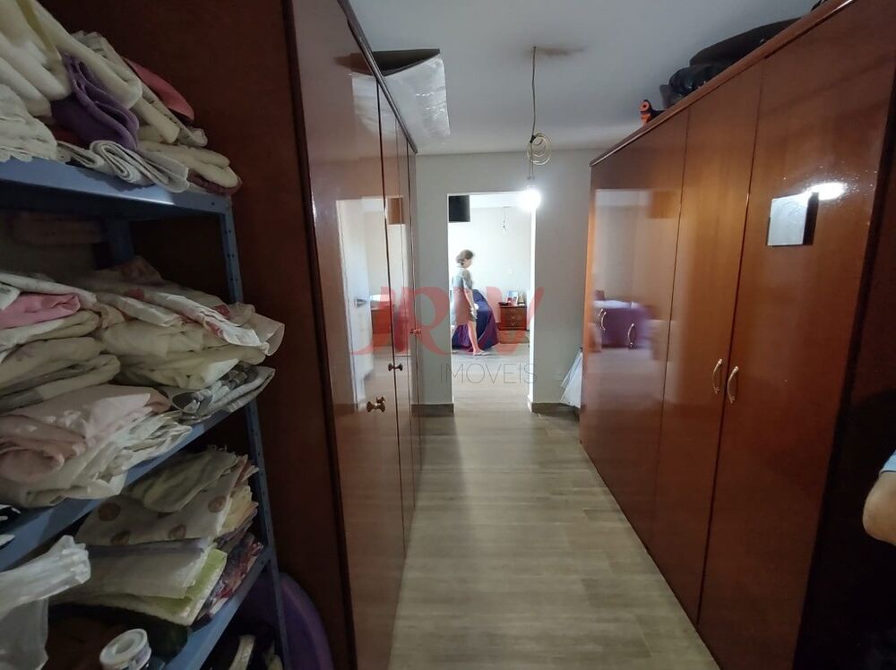 Sobrado à venda com 3 quartos, 300m² - Foto 5