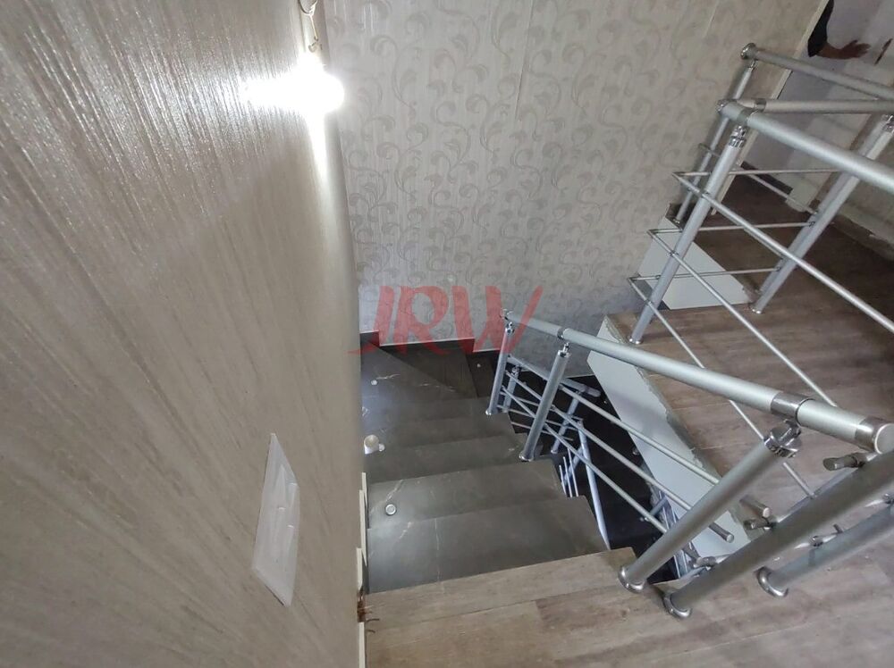 Sobrado à venda com 3 quartos, 300m² - Foto 12
