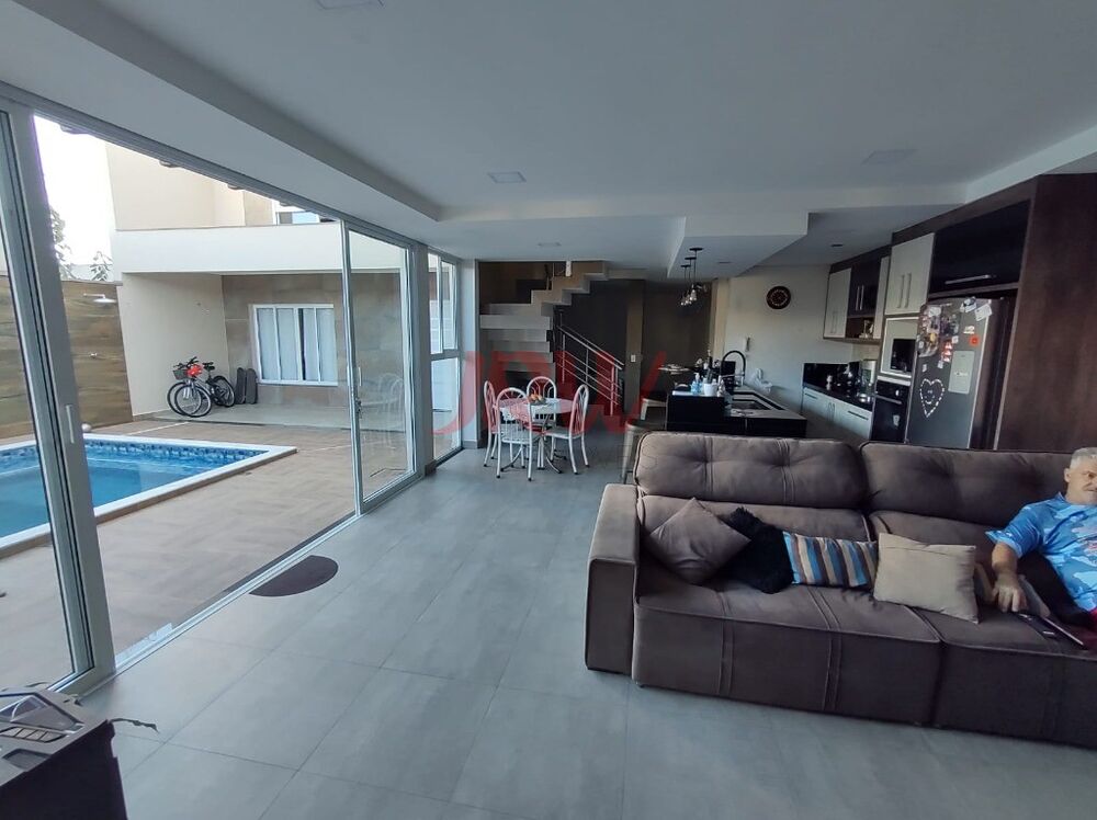 Sobrado à venda com 3 quartos, 300m² - Foto 8
