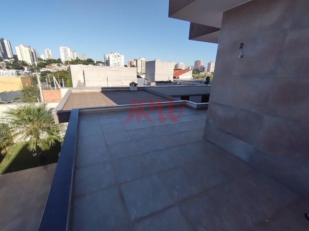 Sobrado à venda com 3 quartos, 300m² - Foto 2