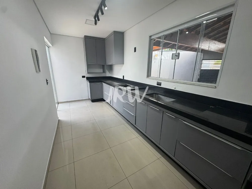 Casa, 3 quartos, 162 m² - Foto 4