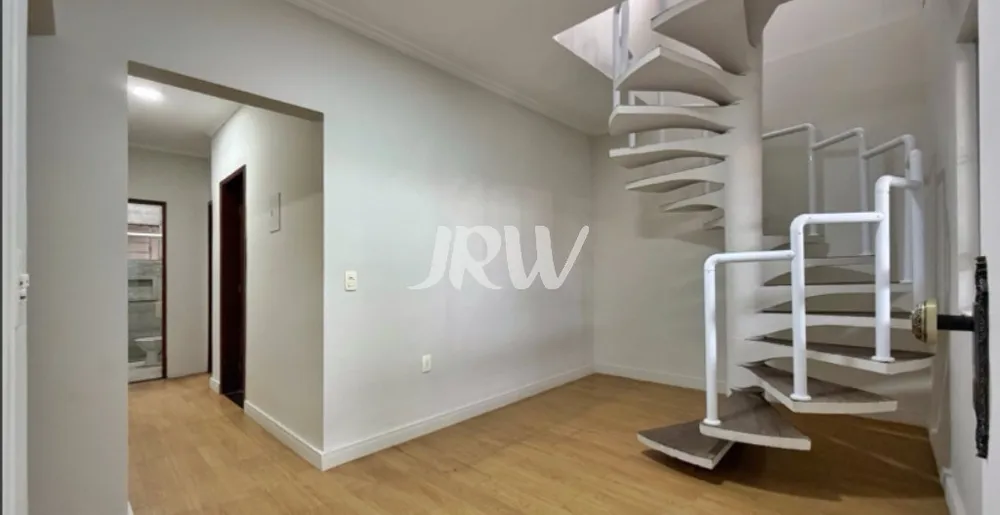 Casa, 3 quartos, 135 m² - Foto 2