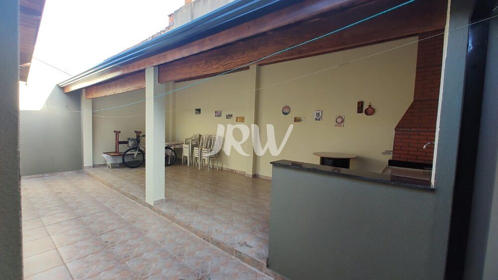 Casa à venda com 2 quartos, 103m² - Foto 4