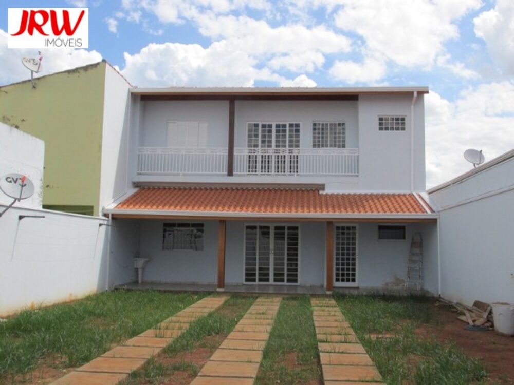 Sobrado, 2 quartos, 250 m² - Foto 1