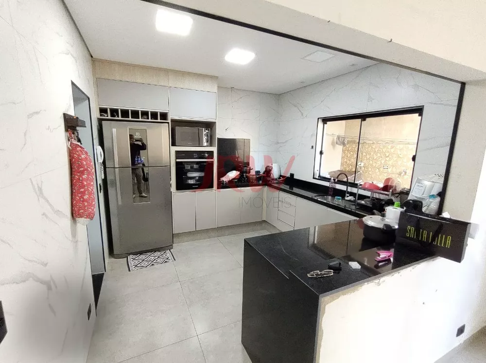 Sobrado à venda com 3 quartos, 150m² - Foto 2