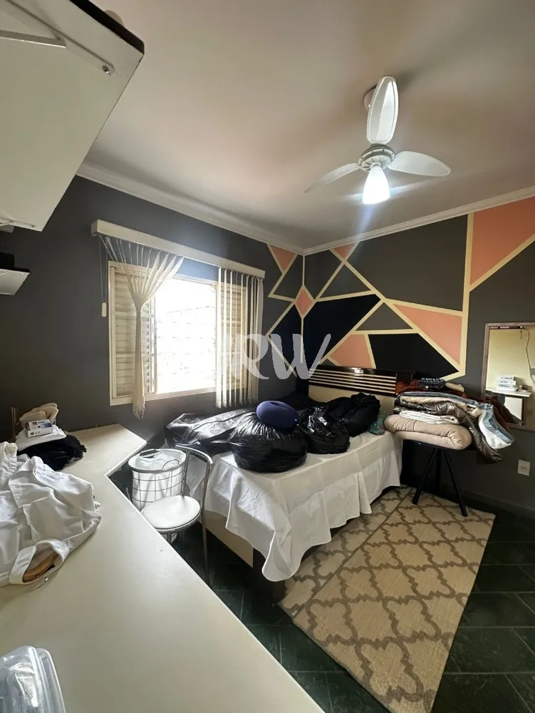 Casa, 4 quartos, 220 m² - Foto 13