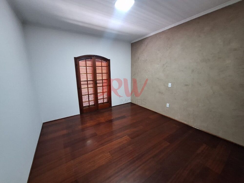 Prédio Inteiro, 228 m² - Foto 1
