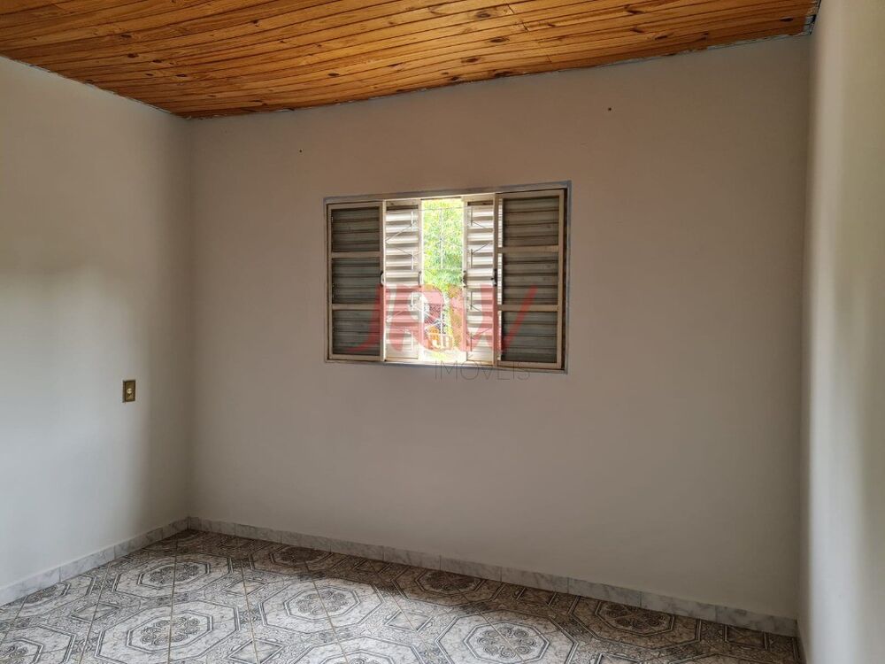 Chácara à venda com 2 quartos, 1000m² - Foto 3