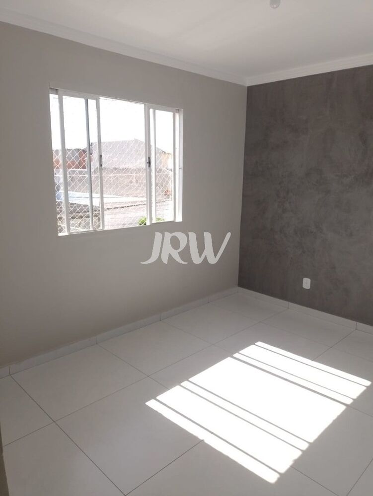 Apartamento à venda com 2 quartos, 45m² - Foto 2