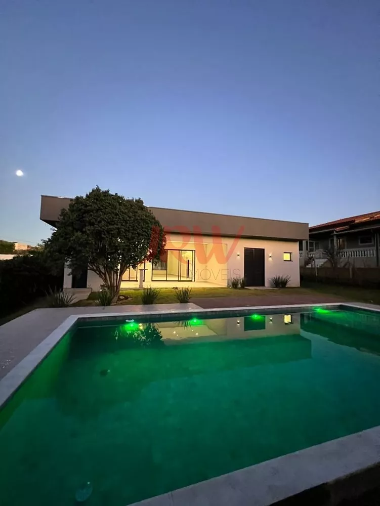 Sítio, 3 quartos, 1000 m² - Foto 1