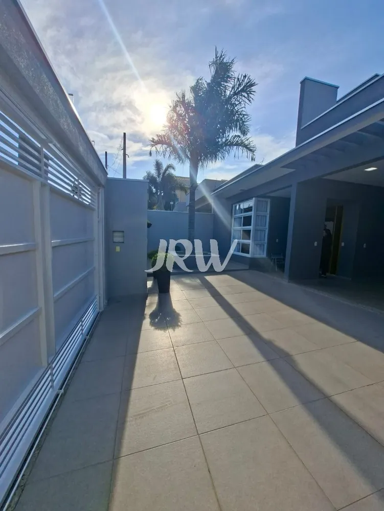 Casa, 3 quartos, 360 m² - Foto 1