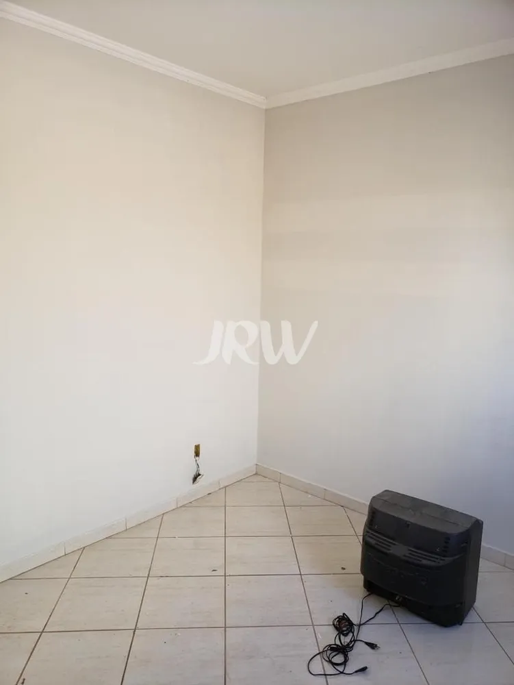 Chácara, 3 quartos, 1050 m² - Foto 4