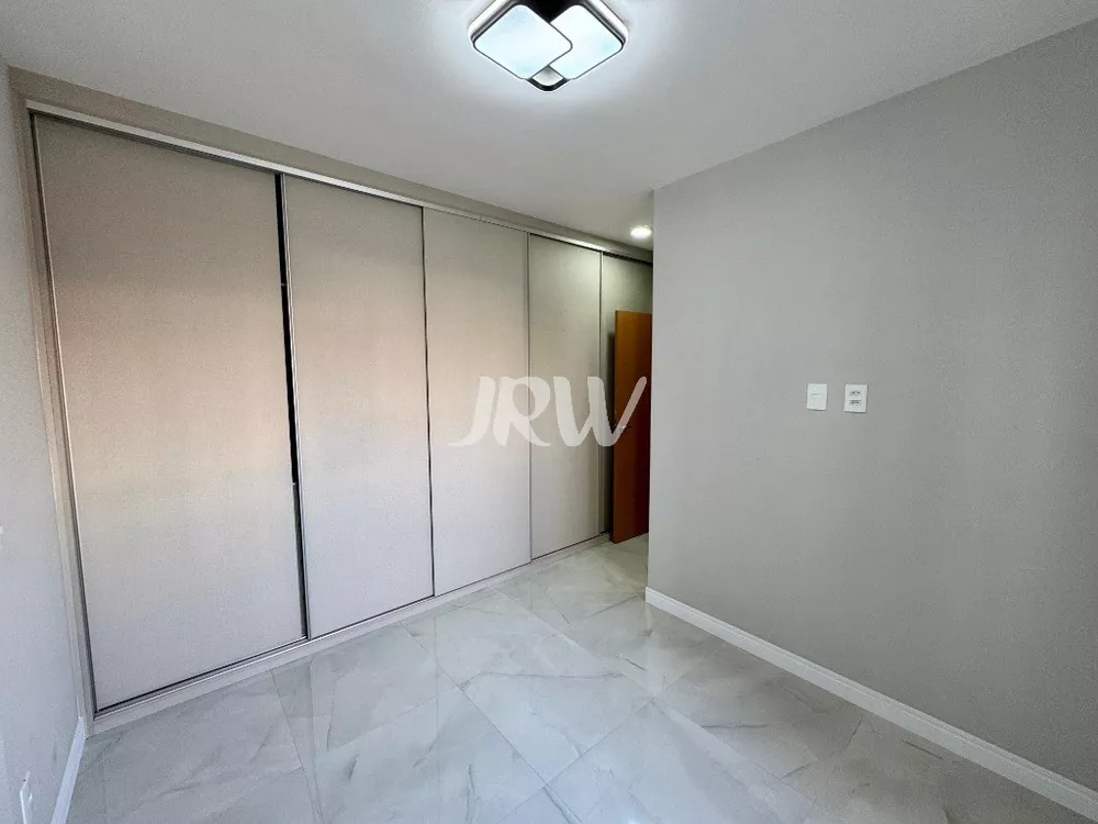 Apartamento à venda com 3 quartos, 99m² - Foto 8