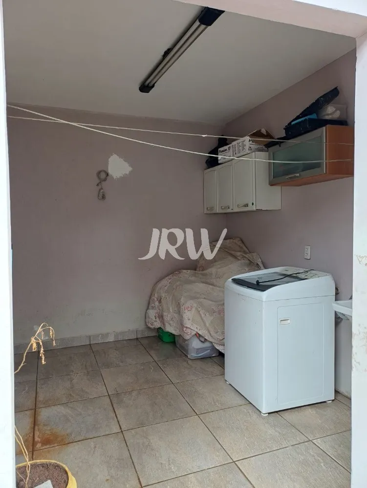 Casa, 4 quartos, 240 m² - Foto 9