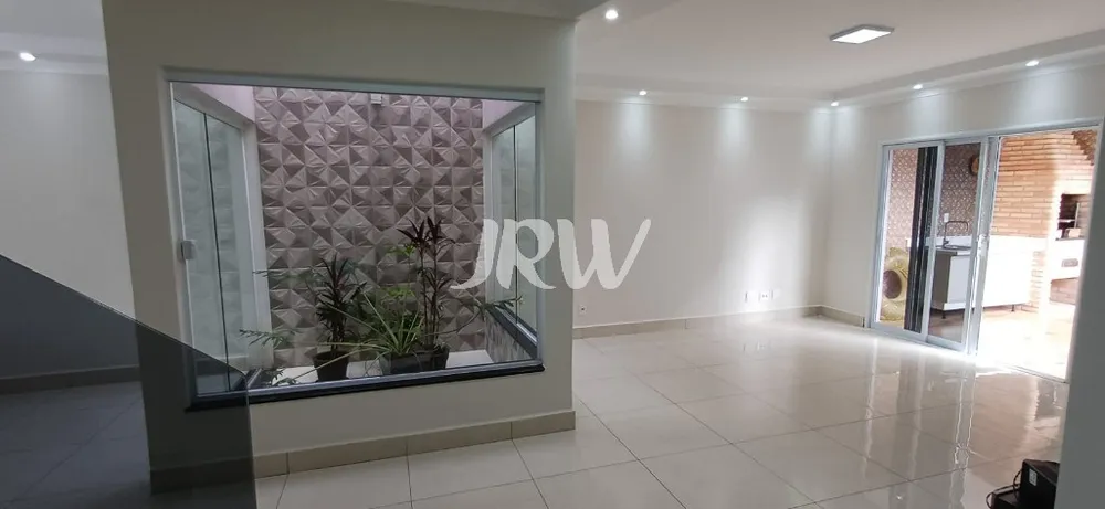 Casa, 3 quartos, 250 m² - Foto 2