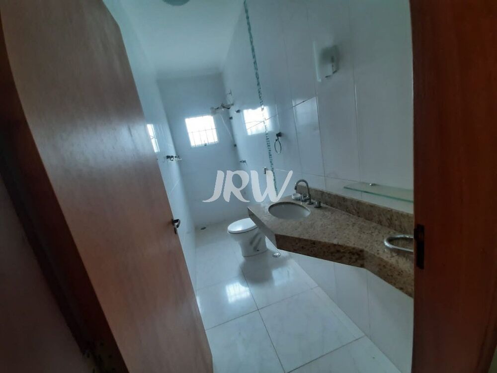 Casa à venda com 3 quartos, 149m² - Foto 4