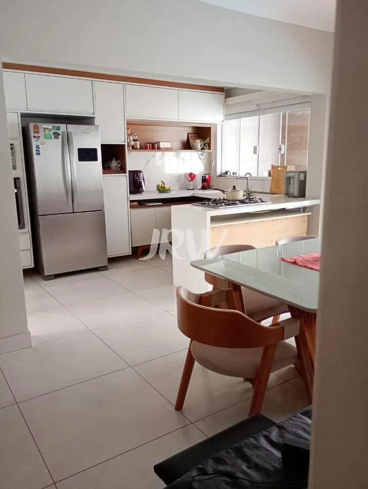 Casa, 2 quartos, 200 m² - Foto 4