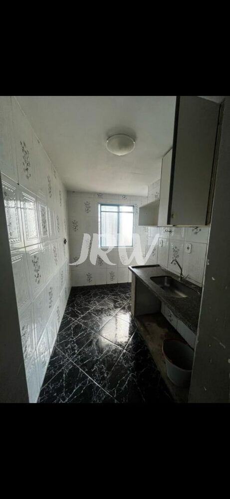 Casa à venda com 2 quartos, 110m² - Foto 4