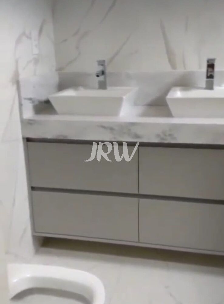 Casa de Condomínio à venda com 3 quartos, 200m² - Foto 2
