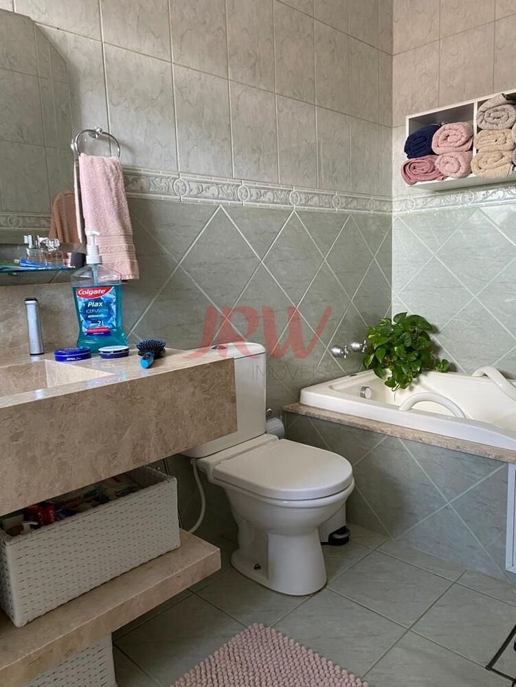 Sobrado à venda com 3 quartos, 220m² - Foto 4