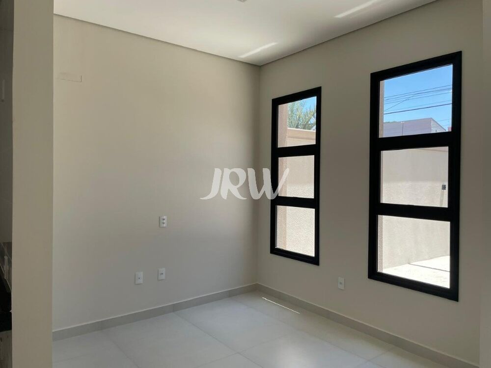 Casa à venda com 3 quartos, 160m² - Foto 4