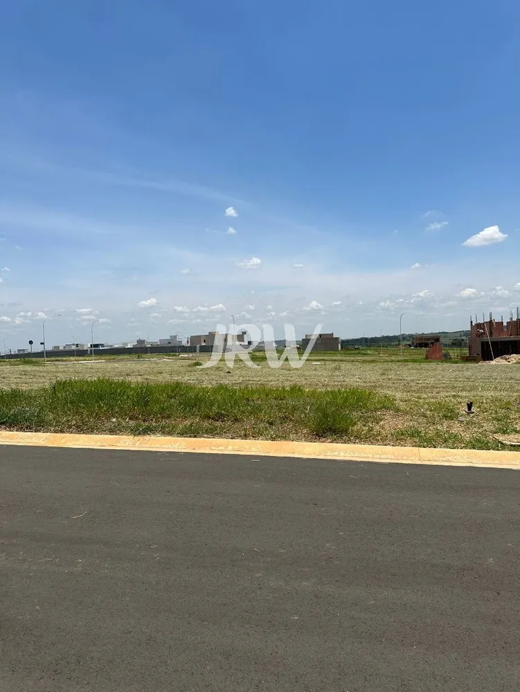 Terreno, 300 m² - Foto 1