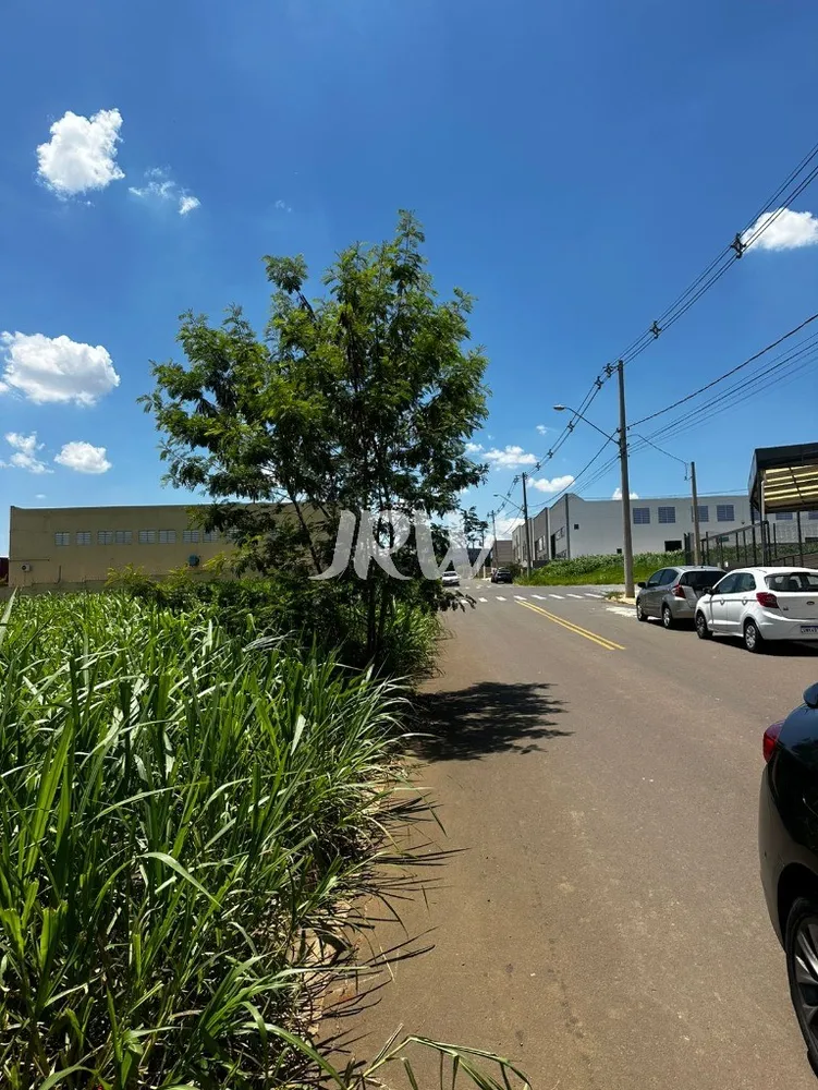 Loteamento e Condomínio - Foto 6