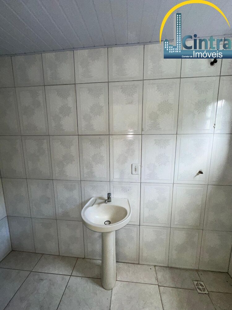 Casa à venda com 9 quartos, 400m² - Foto 3