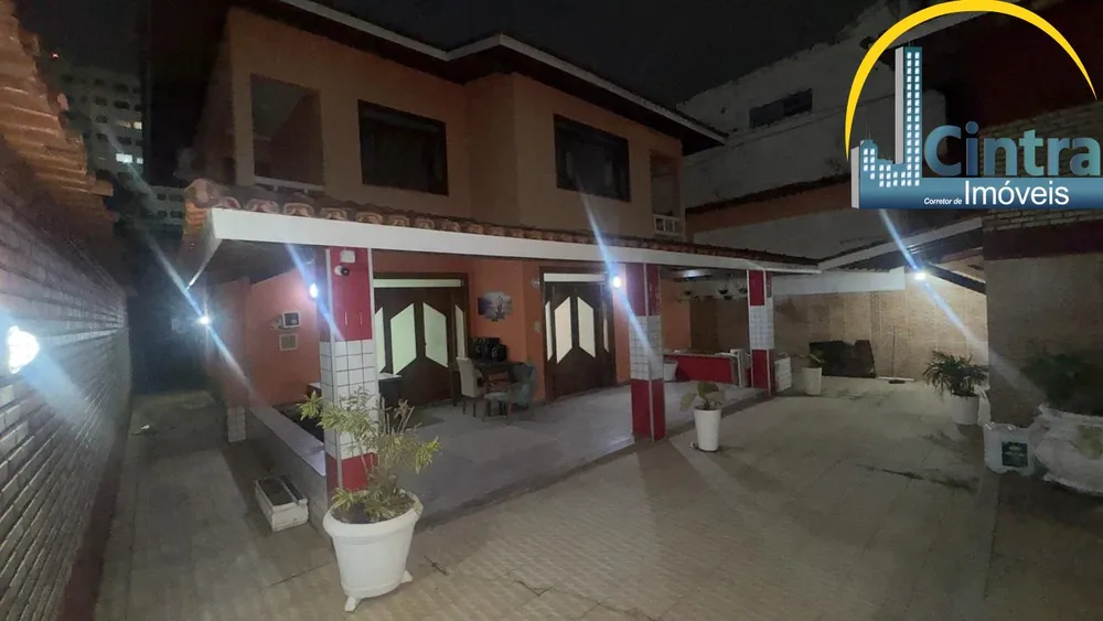 Casa, 5 quartos, 320 m² - Foto 2