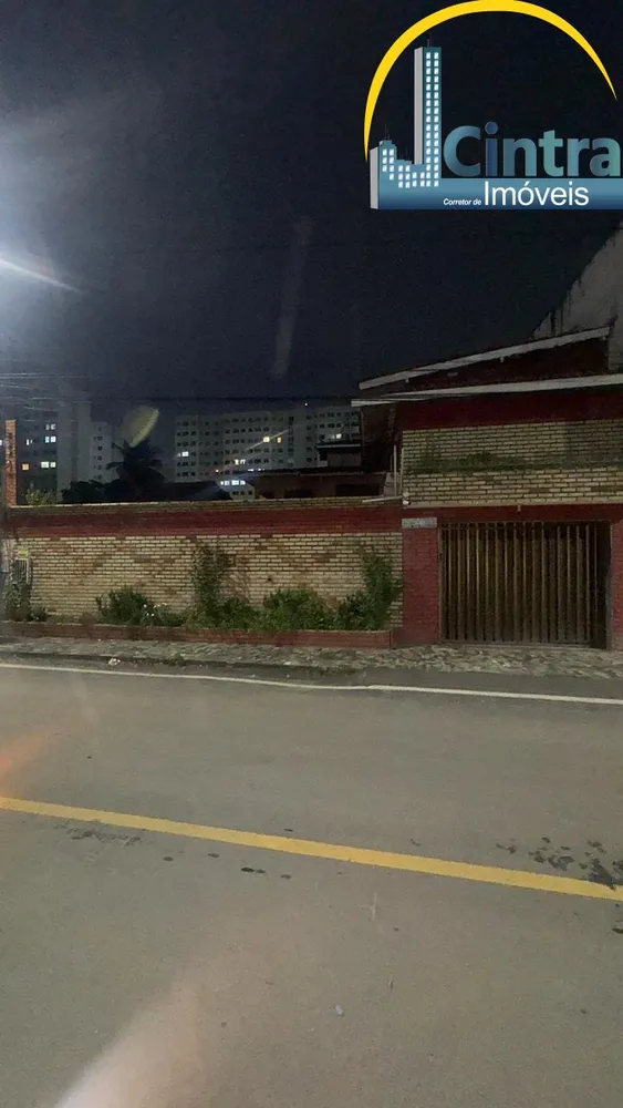 Casa, 5 quartos, 320 m² - Foto 1