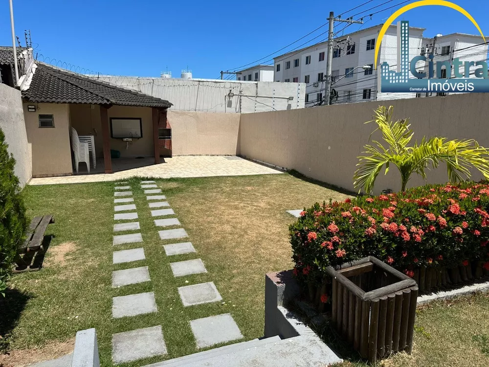 Casa de Condomínio à venda com 3 quartos, 270m² - Foto 3