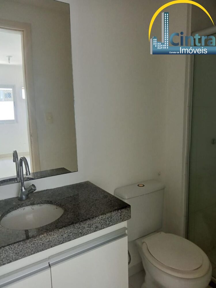 Apartamento à venda com 2 quartos, 70m² - Foto 1