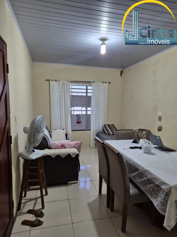 Casa, 3 quartos, 220 m² - Foto 2
