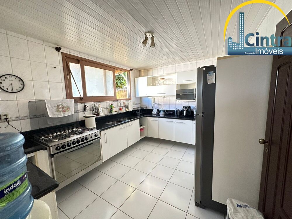 Casa, 4 quartos, 350 m² - Foto 29