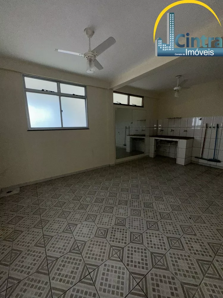 Casa para alugar com 2 quartos, 80m² - Foto 4