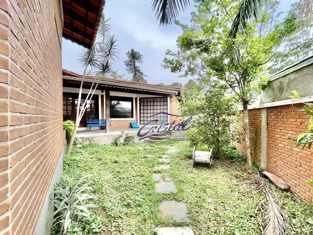 Casa à venda com 4 quartos, 353m² - Foto 12