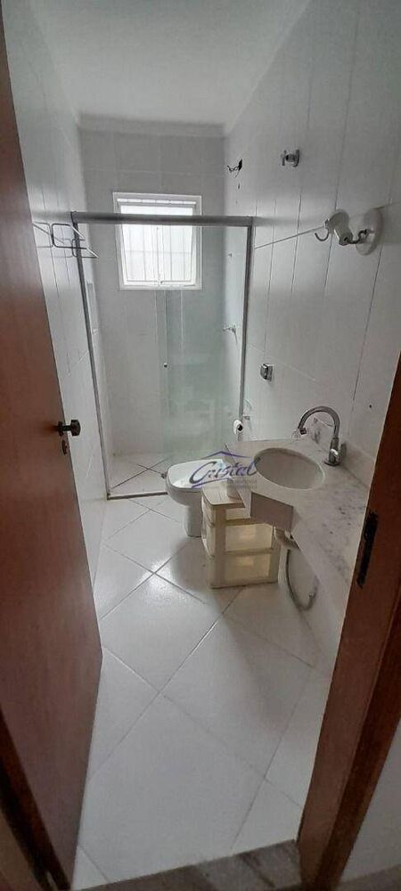 Casa, 3 quartos, 226 m² - Foto 3