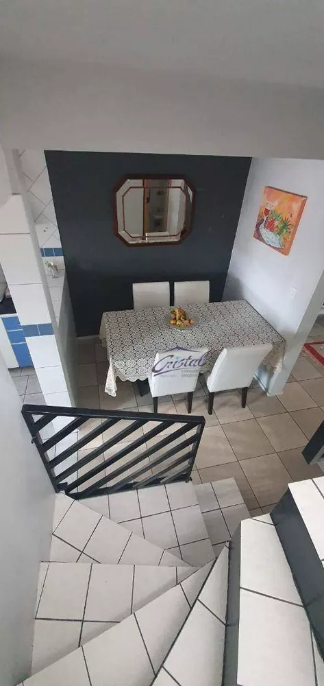 Casa à venda com 2 quartos, 85m² - Foto 1