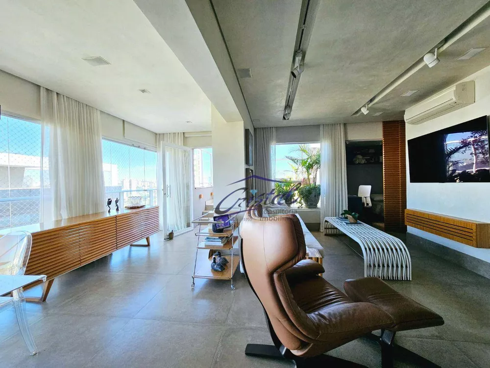 Cobertura, 3 quartos, 230 m² - Foto 3