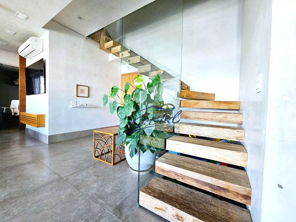 Cobertura, 3 quartos, 230 m² - Foto 5