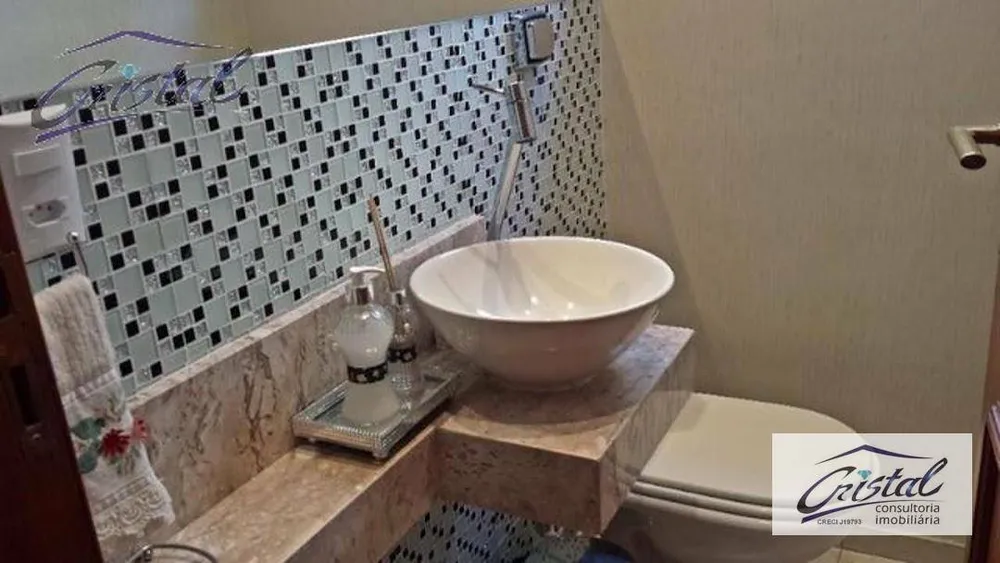 Casa, 4 quartos, 240 m² - Foto 8