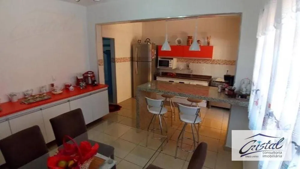 Casa, 3 quartos, 180 m² - Foto 9