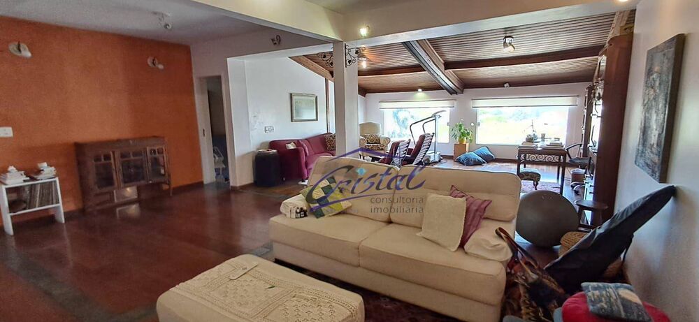 Casa, 3 quartos, 270 m² - Foto 4