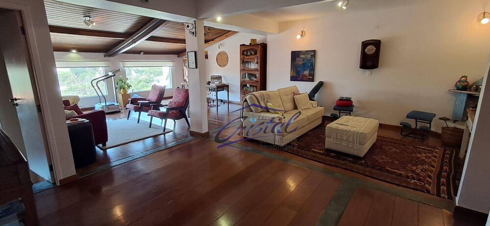 Casa, 3 quartos, 270 m² - Foto 1