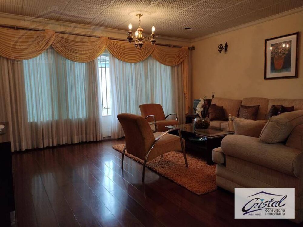 Casa, 3 quartos, 200 m² - Foto 1