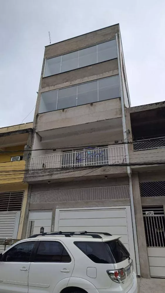 Casa à venda com 4 quartos, 350m² - Foto 1