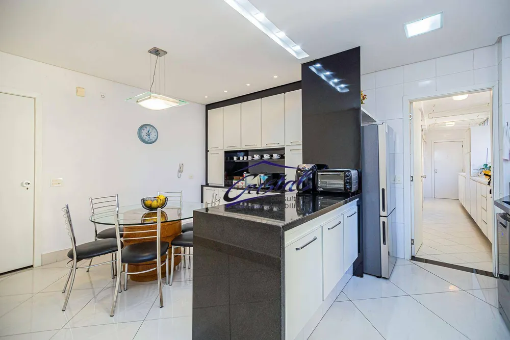 Apartamento, 3 quartos, 212 m² - Foto 3