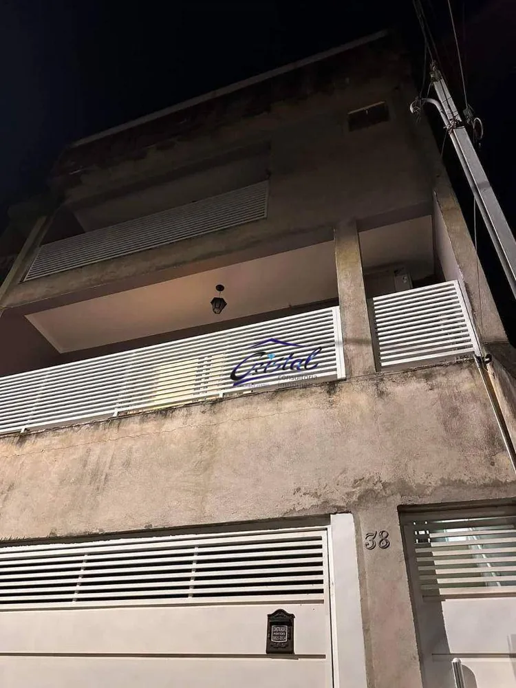 Casa, 3 quartos, 250 m² - Foto 1