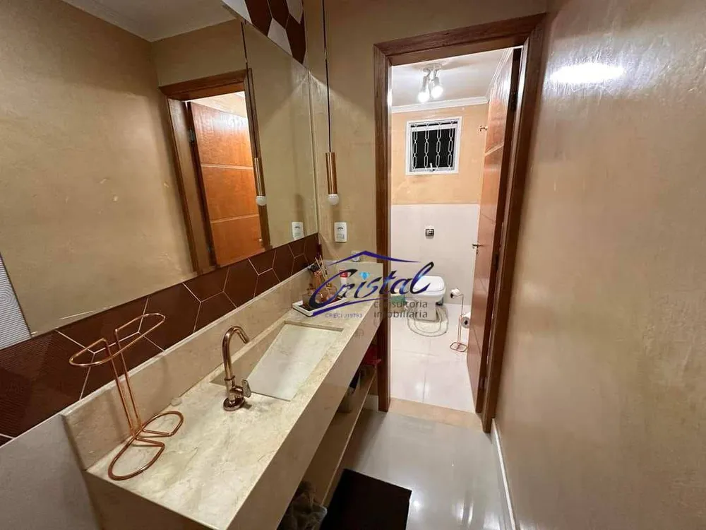 Casa, 3 quartos, 250 m² - Foto 10