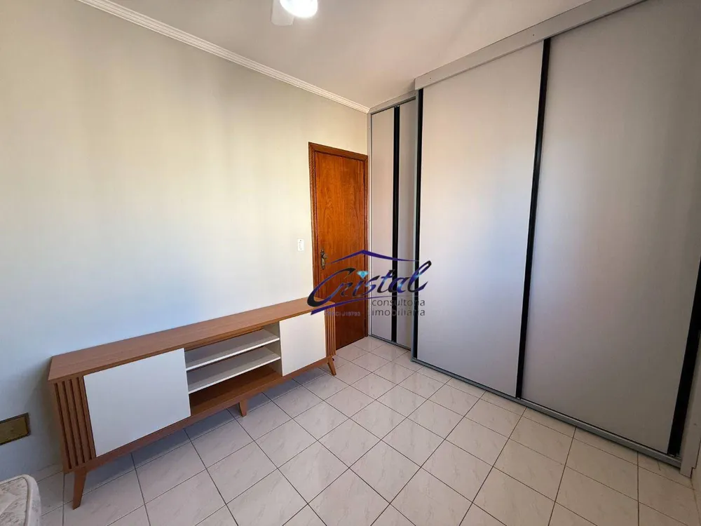 Apartamento, 3 quartos, 156 m² - Foto 2